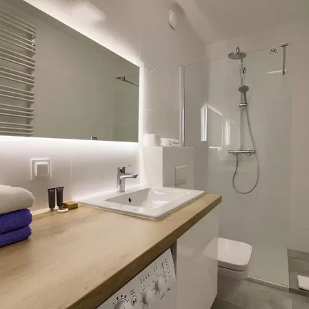 In - Narutowicza Aparthotel