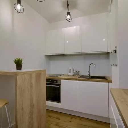 Aparthotel In - Narutowicza *