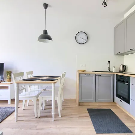 In - Narutowicza Aparthotel